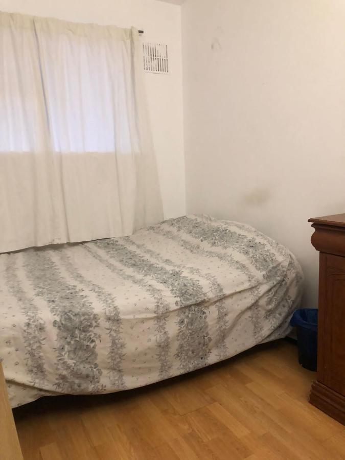 לונדון Private Rooms In 3 Bedroom Flat!! מראה חיצוני תמונה